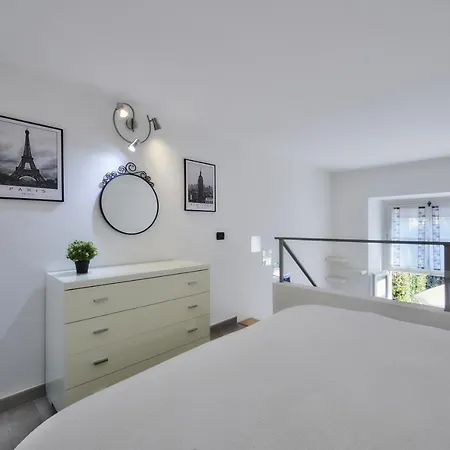 Loft *