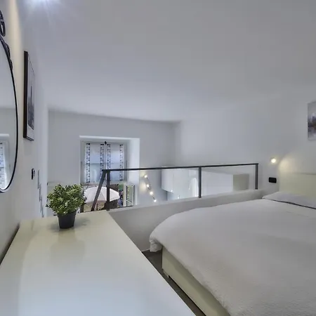 Apartment Loft